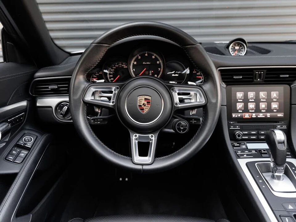 2017 Porsche 991 Turbo - Image 17 of 31
