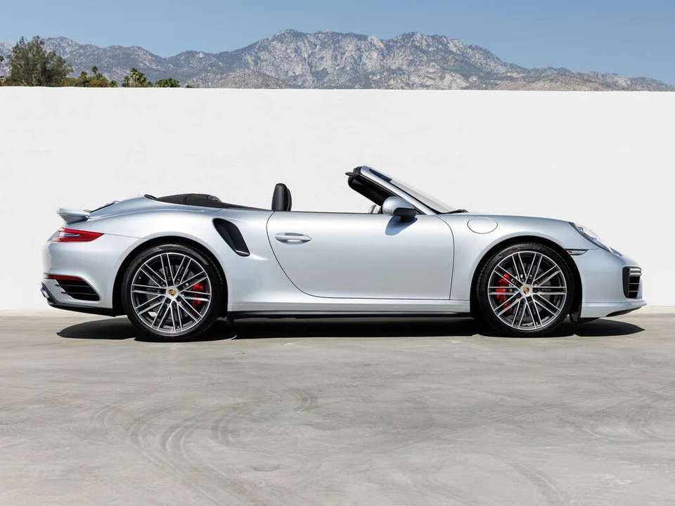 2017 Porsche 991 Turbo - Image 8 of 31