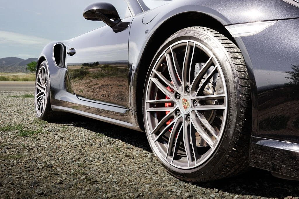 2017 Porsche 991 Turbo - Image 23 of 31