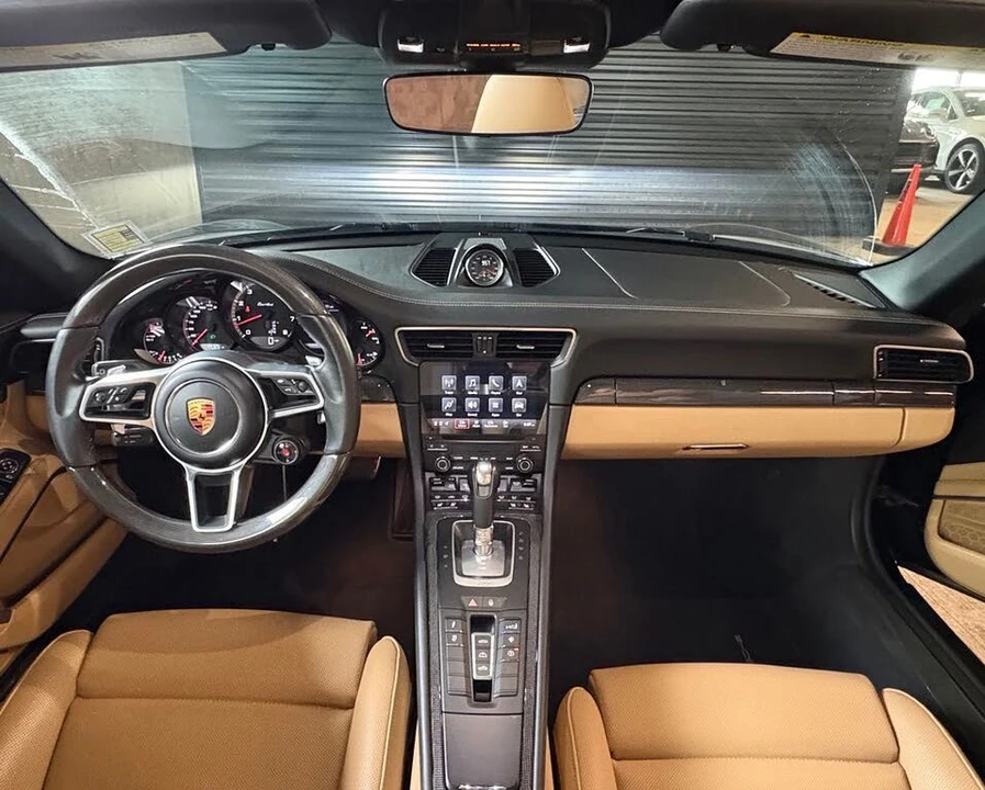 2017 Porsche 991 Turbo - Image 28 of 31