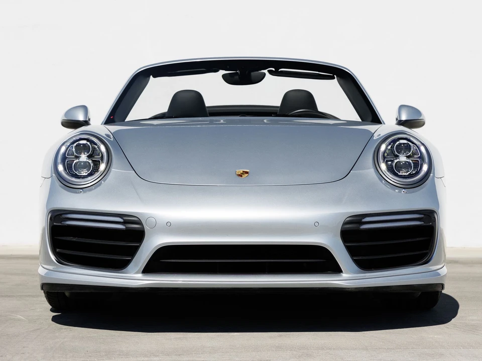2017 Porsche 991 Turbo - Image 10 of 31