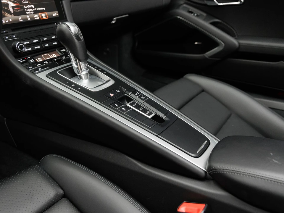 2017 Porsche 991 Turbo - Image 22 of 31
