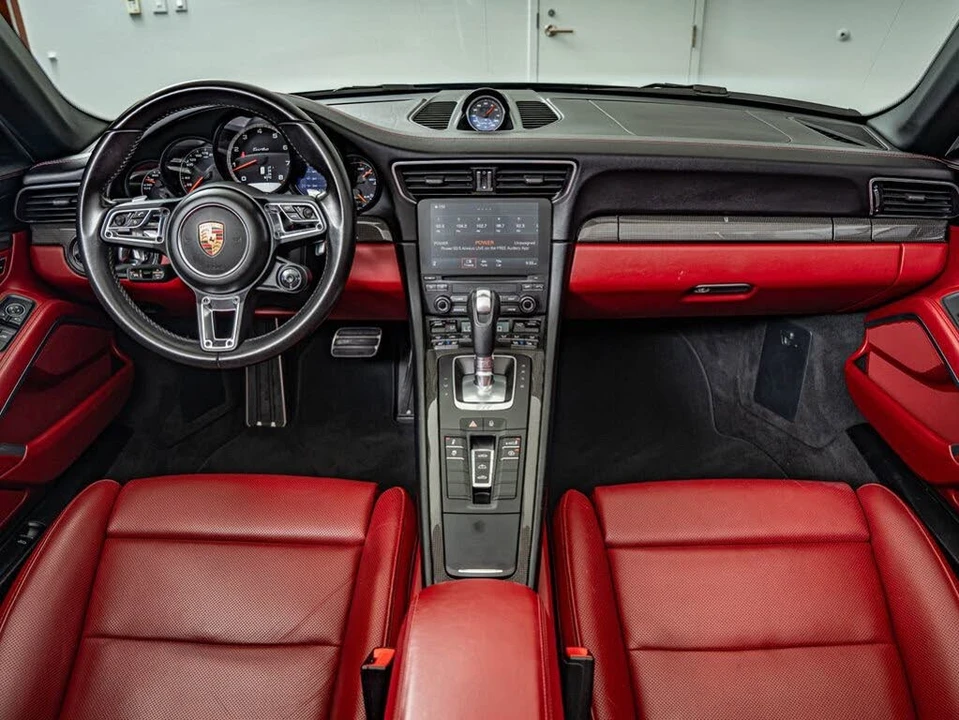 2017 Porsche 991 Turbo - Image 6 of 31