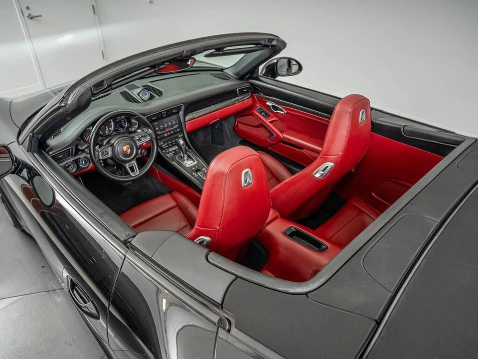 2017 Porsche 991 Turbo - Image 29 of 31