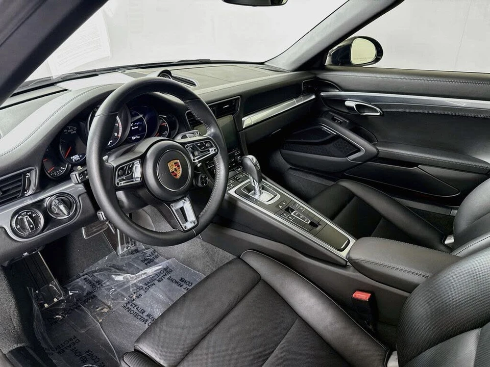 2017 Porsche 991 Turbo - Image 4 of 29