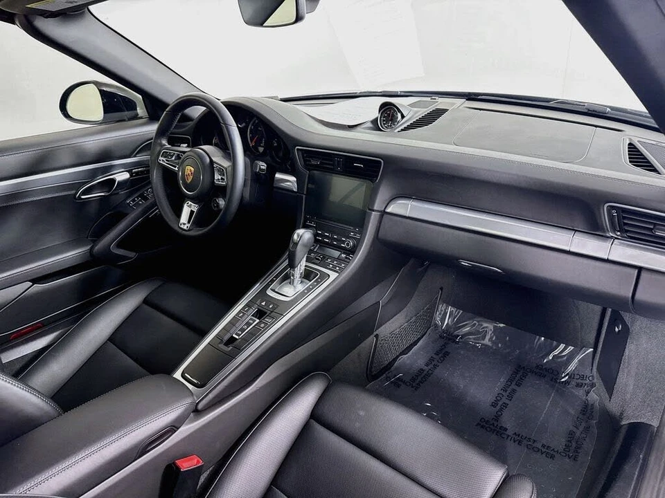2017 Porsche 991 Turbo - Image 25 of 29