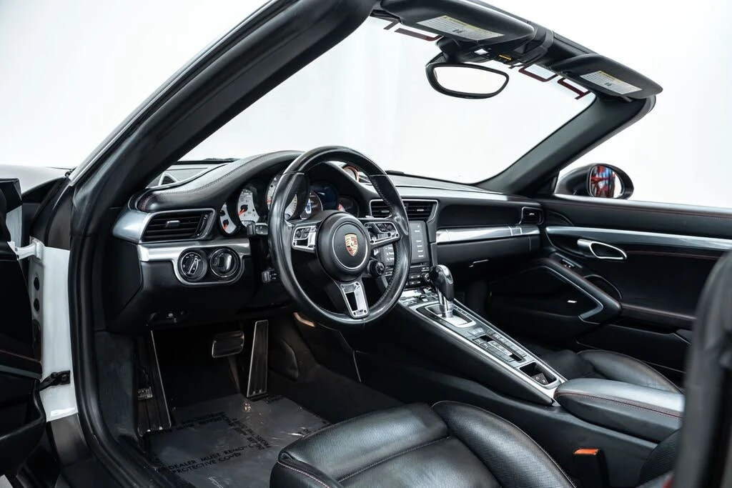 2017 Porsche 991 Turbo - Image 19 of 31