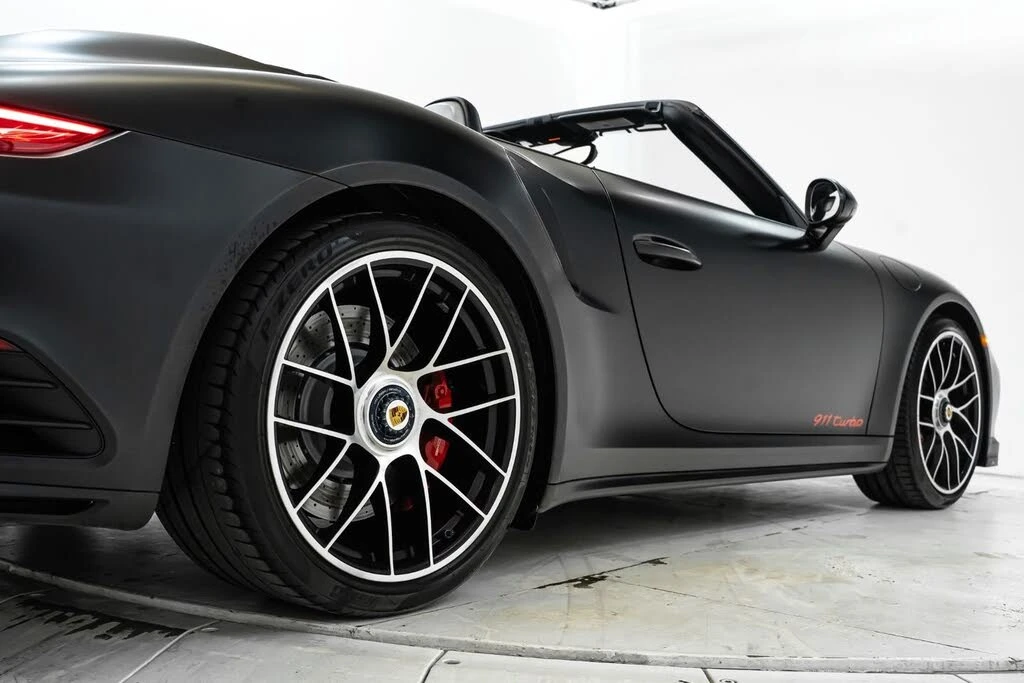 2017 Porsche 991 Turbo - Image 14 of 31