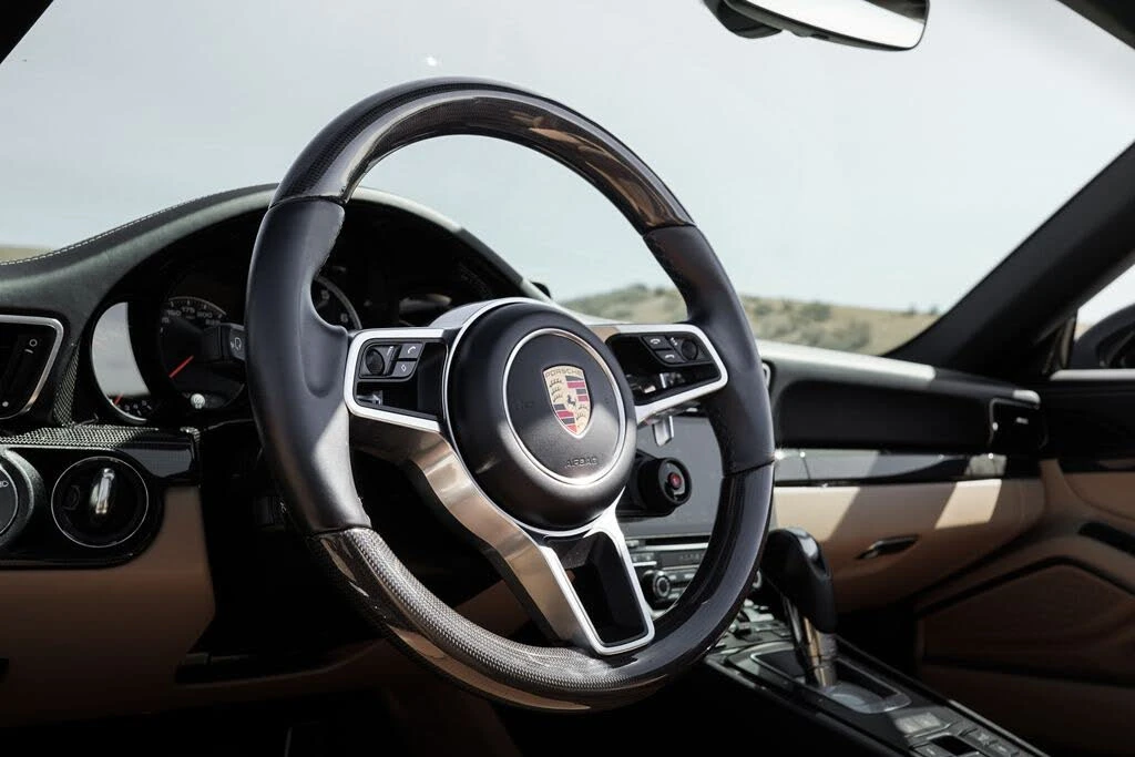 2017 Porsche 991 Turbo - Image 11 of 31