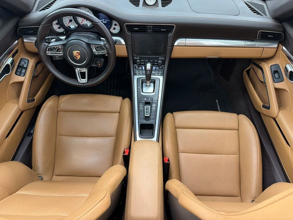 2017 Porsche 991 Turbo - Image 27 of 30