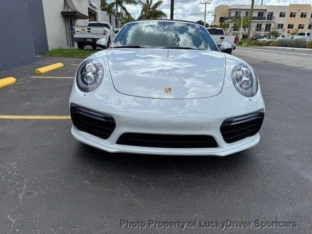 2017 Porsche 991 Turbo - Image 15 of 31
