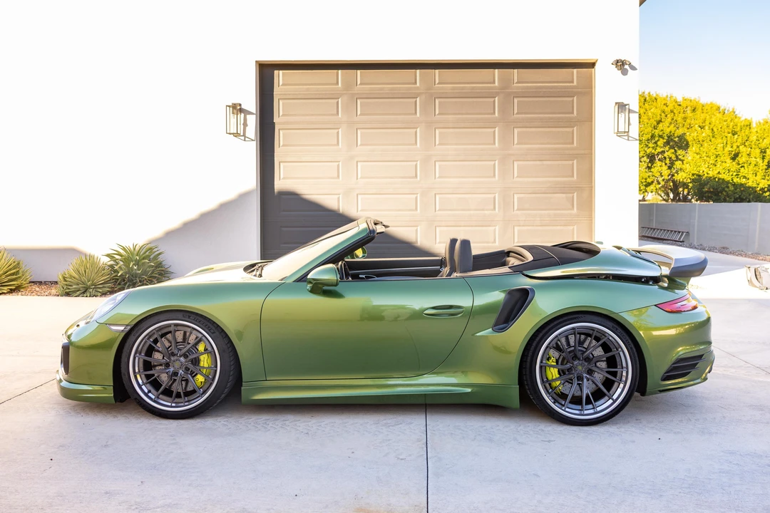 2017 Porsche 991 Turbo - Image 8 of 31