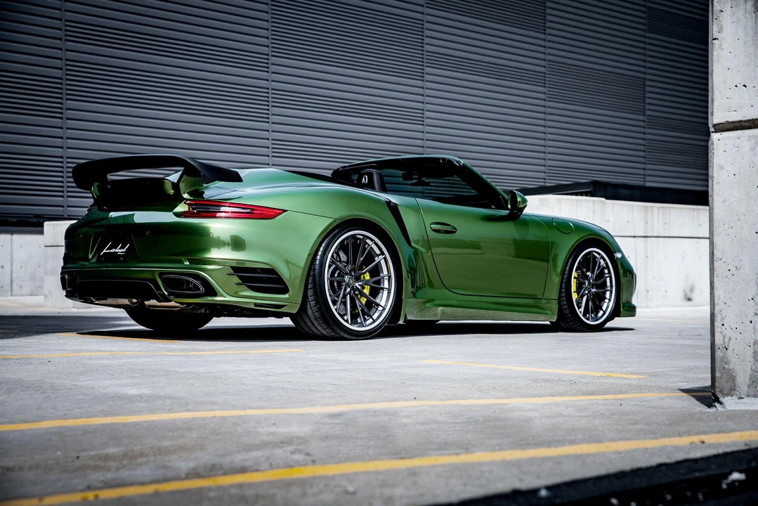 2017 Porsche 991 Turbo - Image 29 of 31