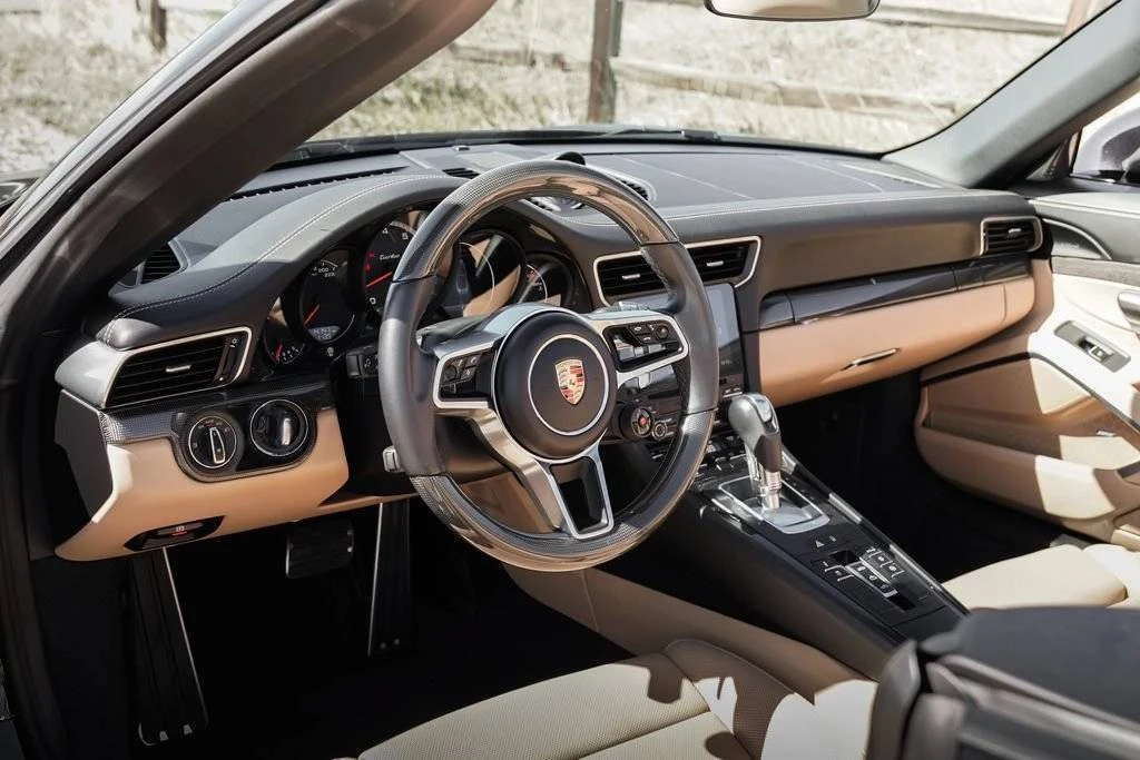 2017 Porsche 991 Turbo - Image 4 of 5