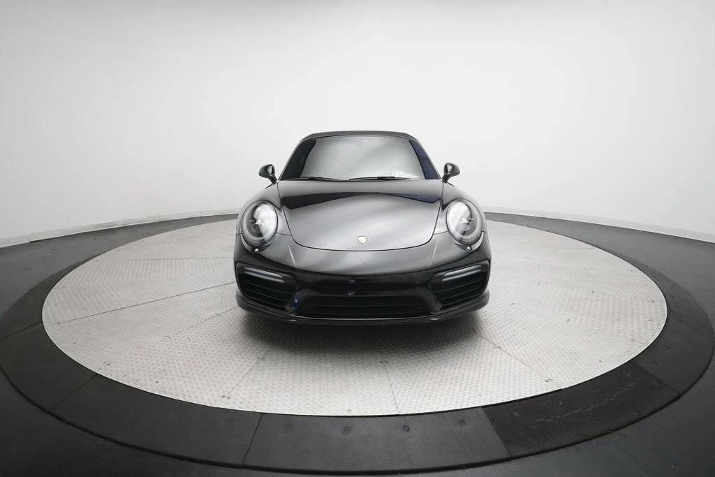 2017 Porsche 991 Turbo - Image 2 of 5
