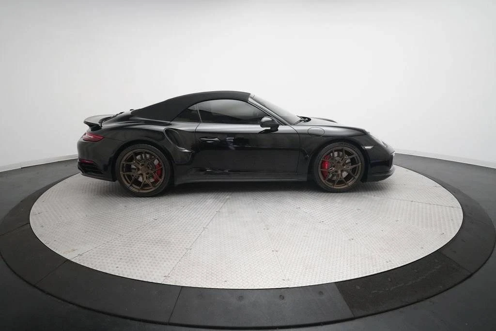 2017 Porsche 991 Turbo - Image 4 of 5