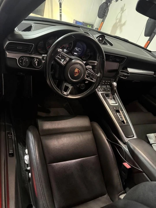 2017 Porsche 991 Turbo - Image 4 of 5