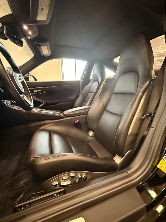 2017 Porsche 991 Turbo - Image 15 of 18