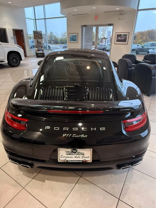 2017 Porsche 991 Turbo - Image 4 of 18