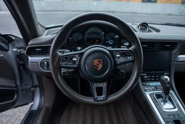 2017 Porsche 991 Turbo - Image 14 of 19