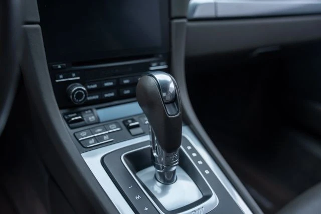 2017 Porsche 991 Turbo - Image 18 of 19
