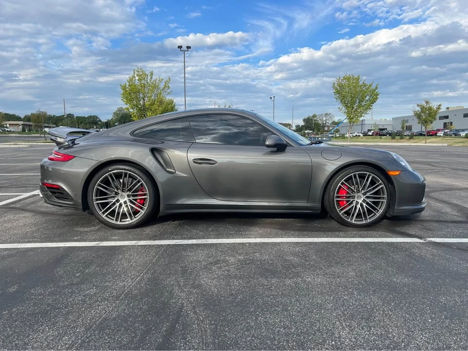 2017 Porsche 991 Turbo - Image 4 of 10