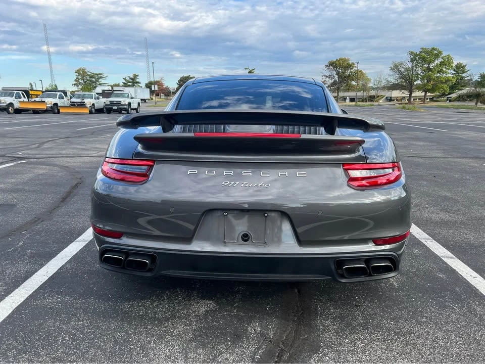 2017 Porsche 991 Turbo - Image 6 of 10