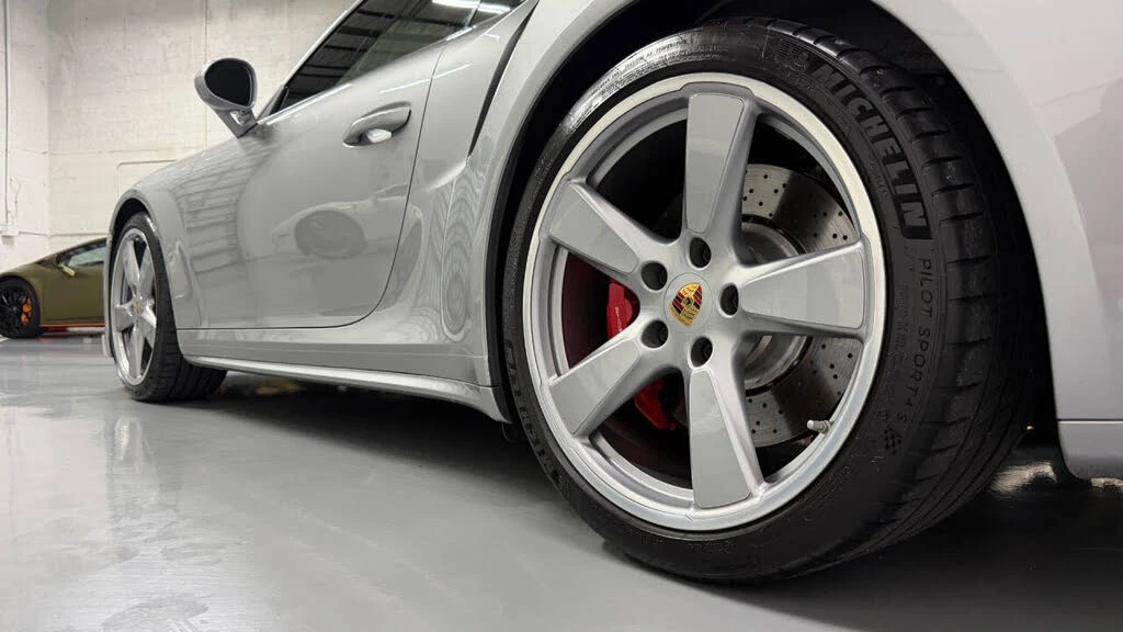 2017 Porsche 991 Turbo - Image 25 of 31