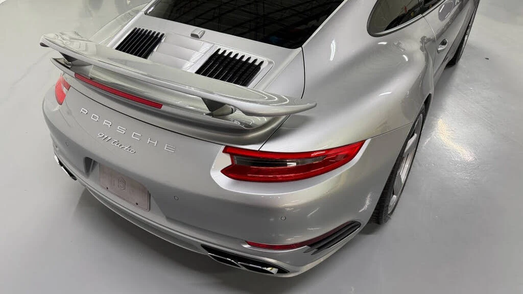2017 Porsche 991 Turbo - Image 14 of 31