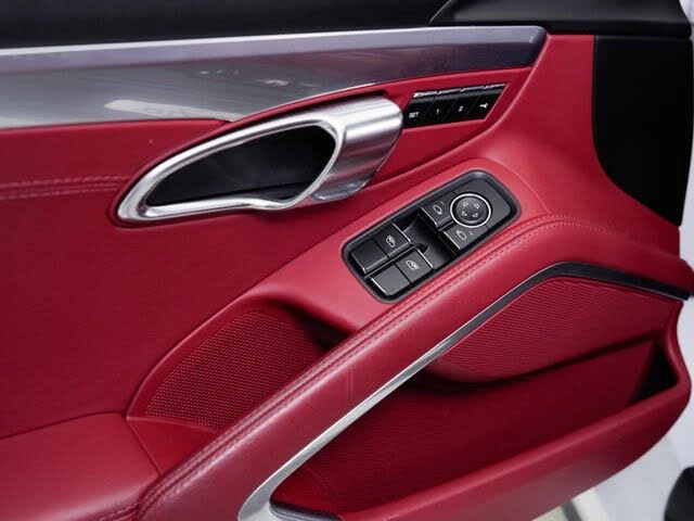 2017 Porsche 991 Turbo - Image 18 of 31