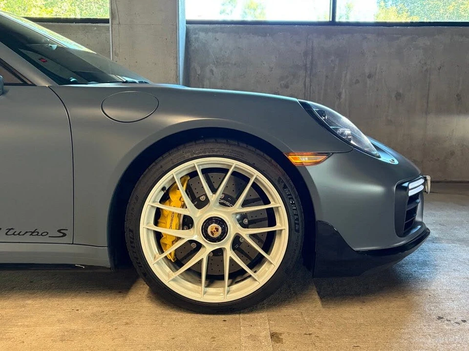 2017 Porsche 991 Turbo - Image 11 of 31