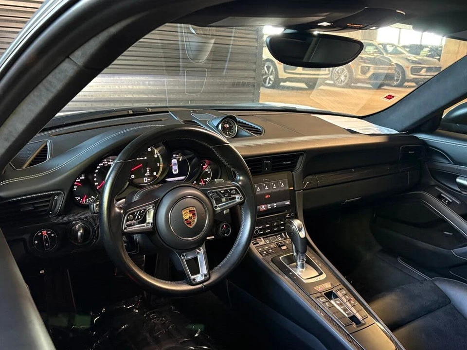 2017 Porsche 991 Turbo - Image 21 of 31