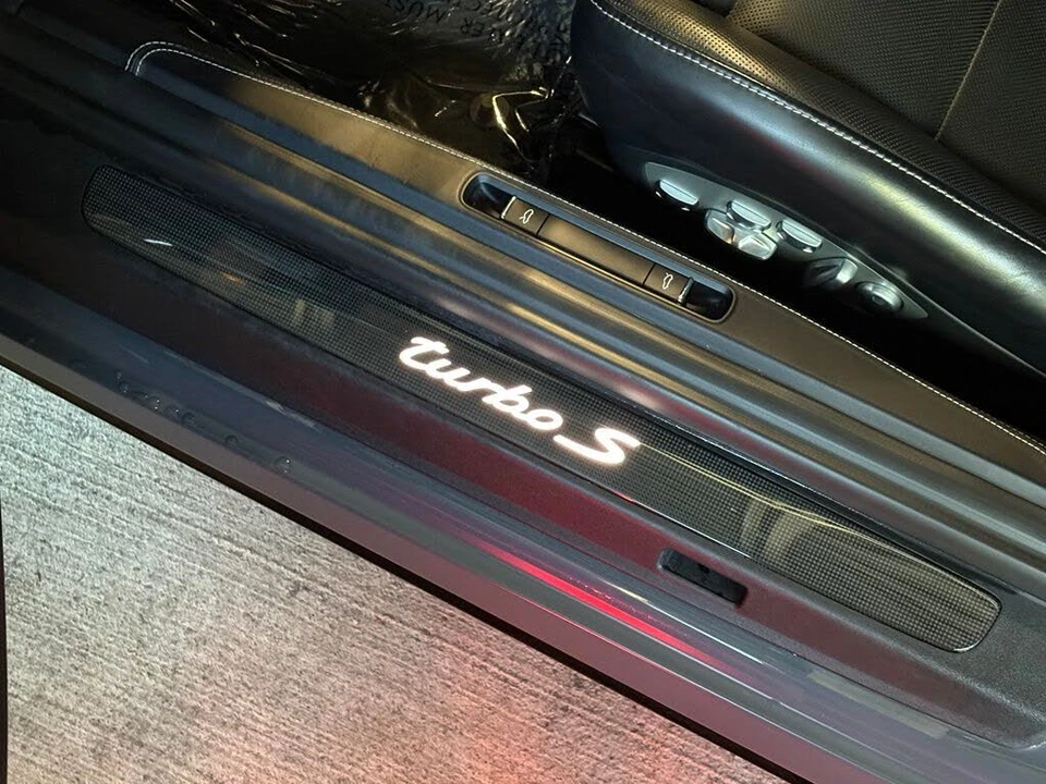 2017 Porsche 991 Turbo - Image 16 of 31