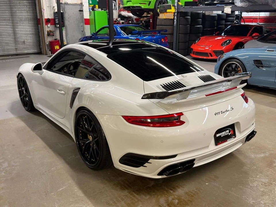 2017 Porsche 991 Turbo S - Image 9 of 28