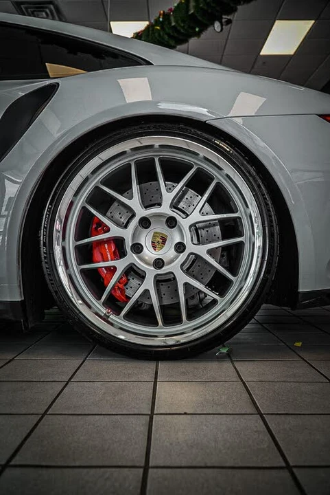 2017 Porsche 991 Turbo - Image 8 of 31
