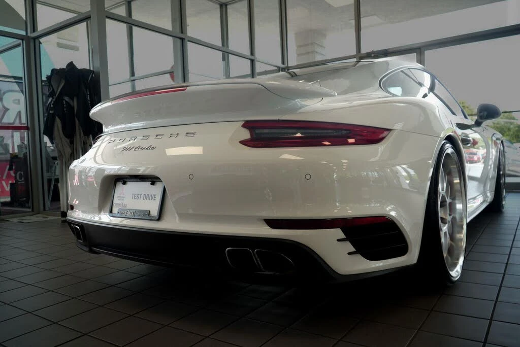 2017 Porsche 991 Turbo - Image 10 of 31