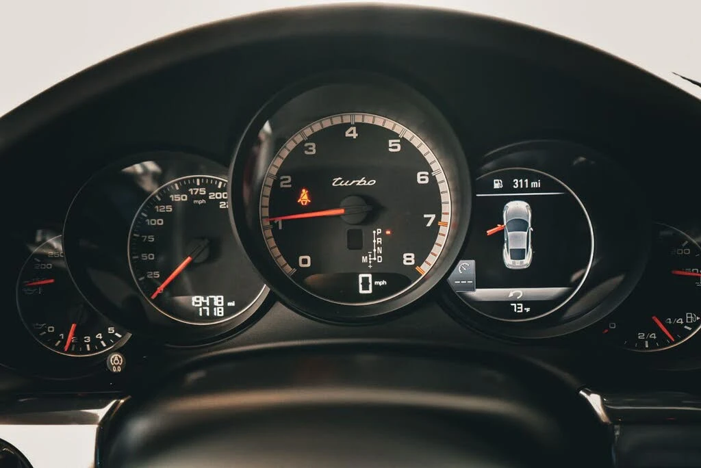 2017 Porsche 991 Turbo - Image 21 of 31
