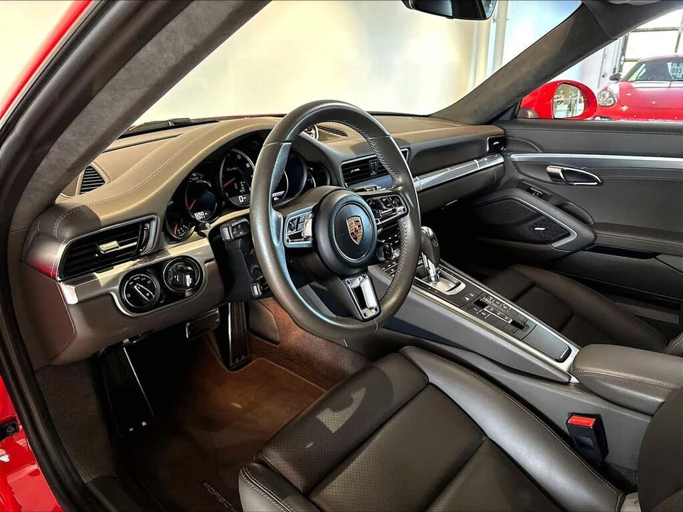 2017 Porsche 991 Turbo - Image 5 of 31
