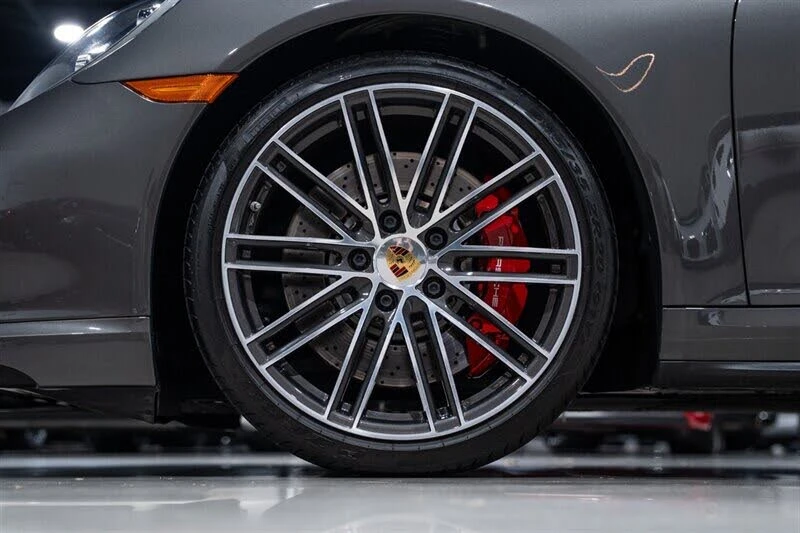 2017 Porsche 991 Turbo - Image 12 of 31