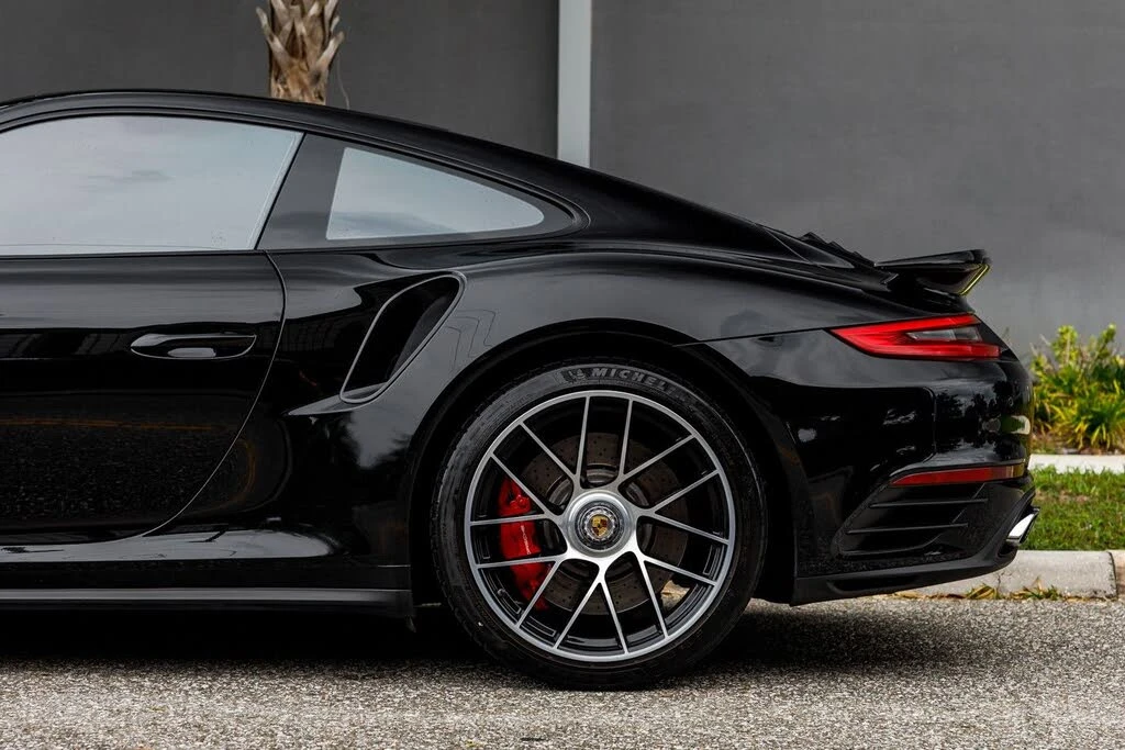 2017 Porsche 991 Turbo - Image 26 of 31