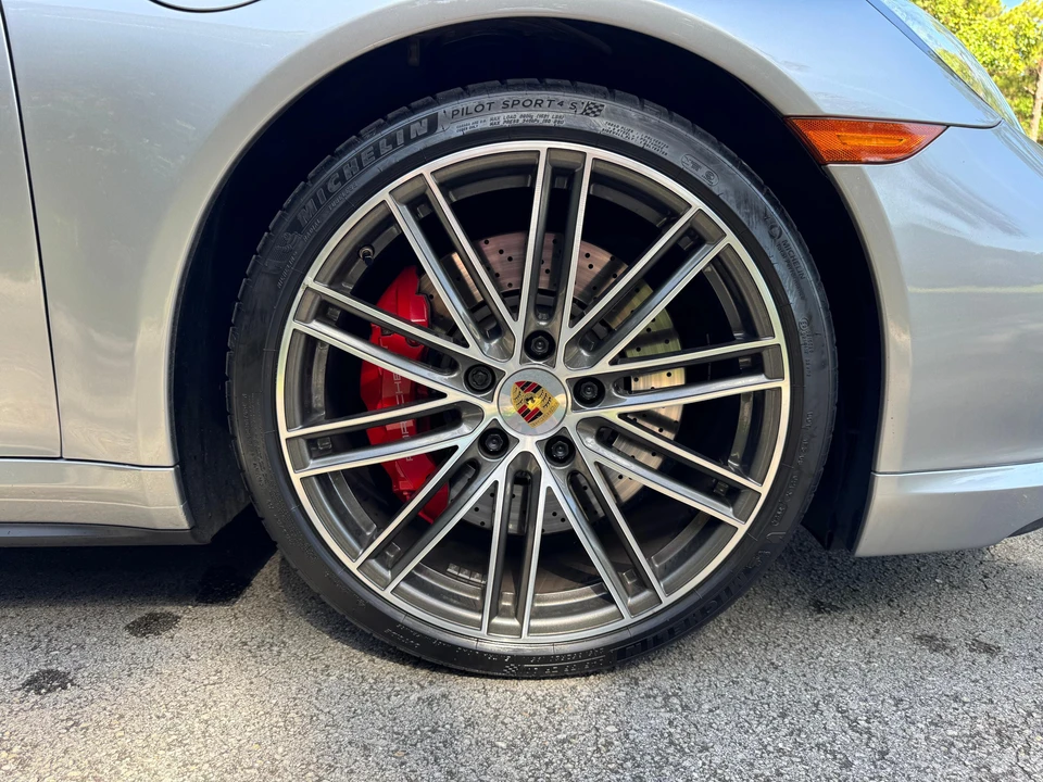 2017 Porsche 991 Turbo - Image 30 of 31