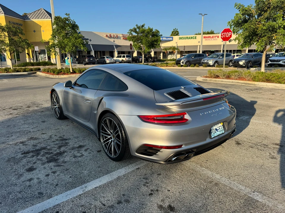 2017 Porsche 991 Turbo - Image 10 of 31