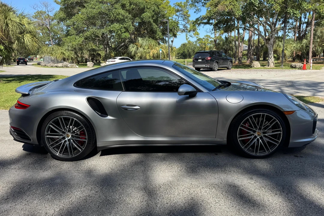2017 Porsche 991 Turbo - Image 3 of 31