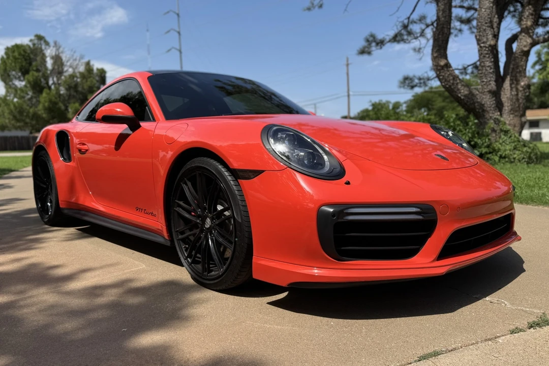 2017 Porsche 991 Turbo - Image 2 of 31