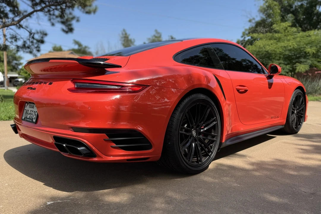 2017 Porsche 991 Turbo - Image 24 of 31