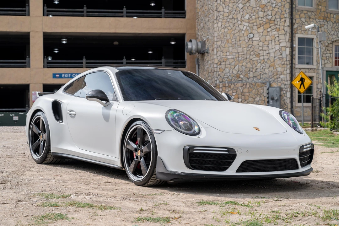2017 Porsche 991 Turbo - Image 10 of 31