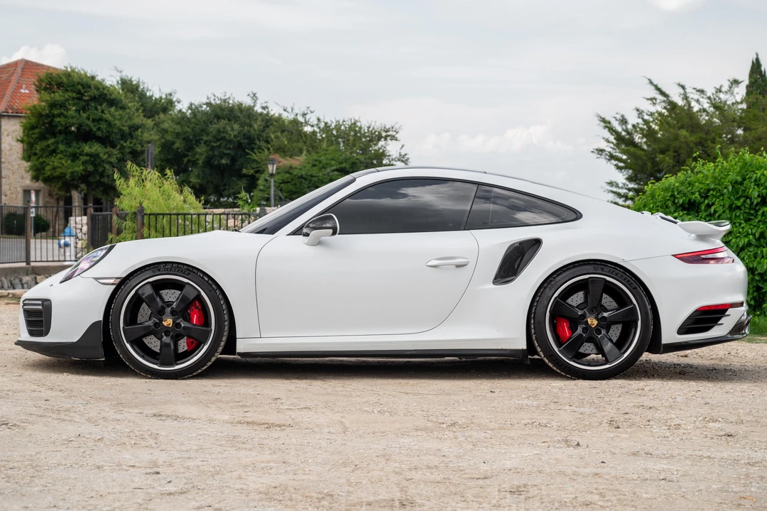 2017 Porsche 991 Turbo - Image 3 of 31