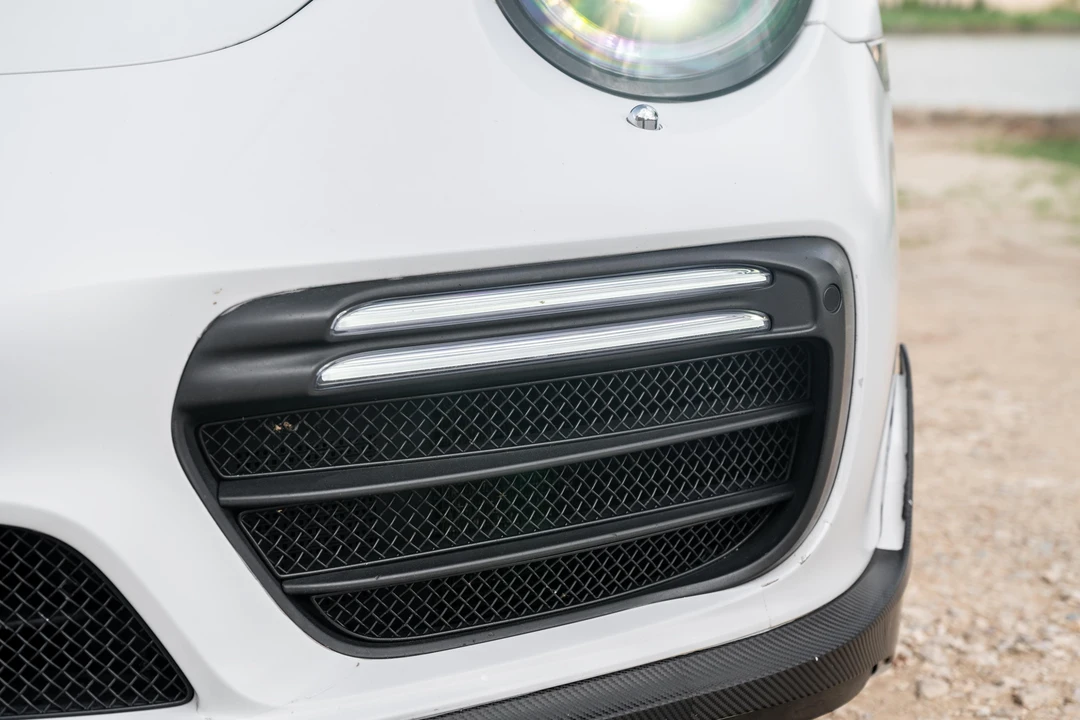 2017 Porsche 991 Turbo - Image 19 of 31