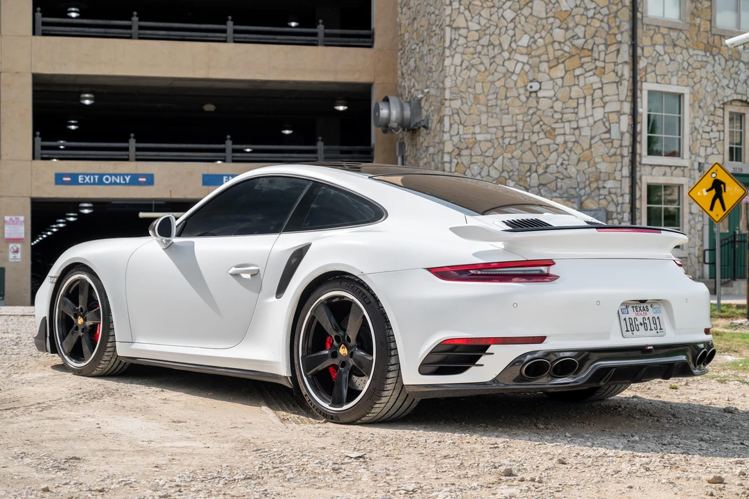 2017 Porsche 991 Turbo - Image 7 of 31