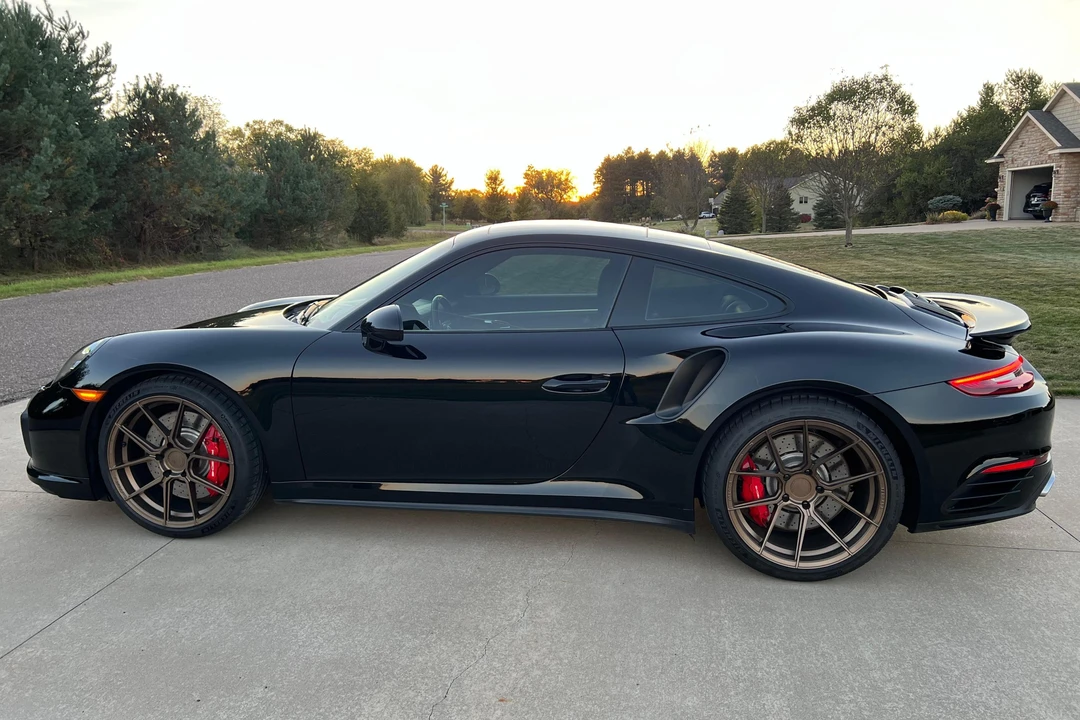 2017 Porsche 991 Turbo - Image 11 of 31